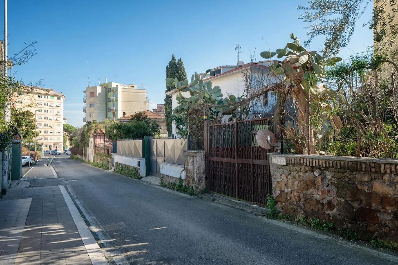 Vic Pigneto, Luxury House Terrace Roma Apartman