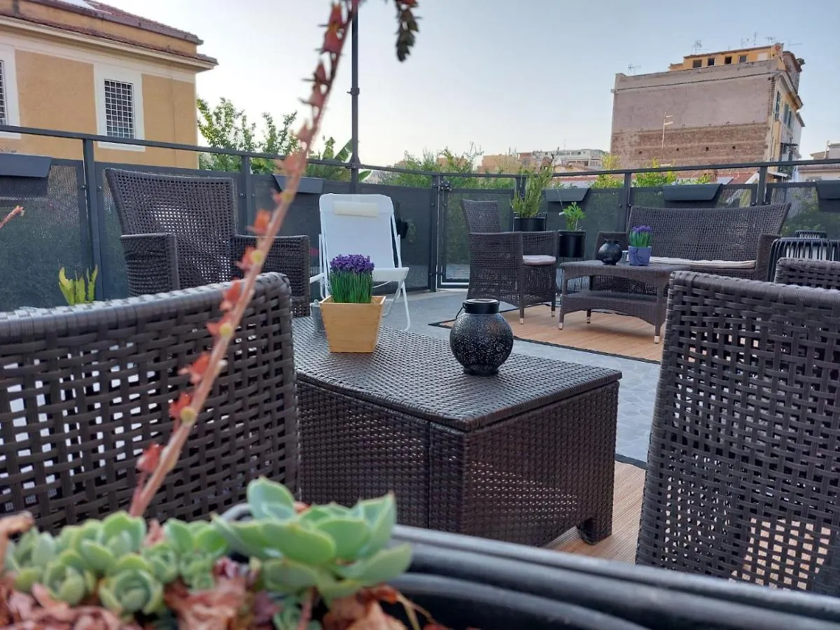 Vic Pigneto, Luxury House Terrace Roma Apartment