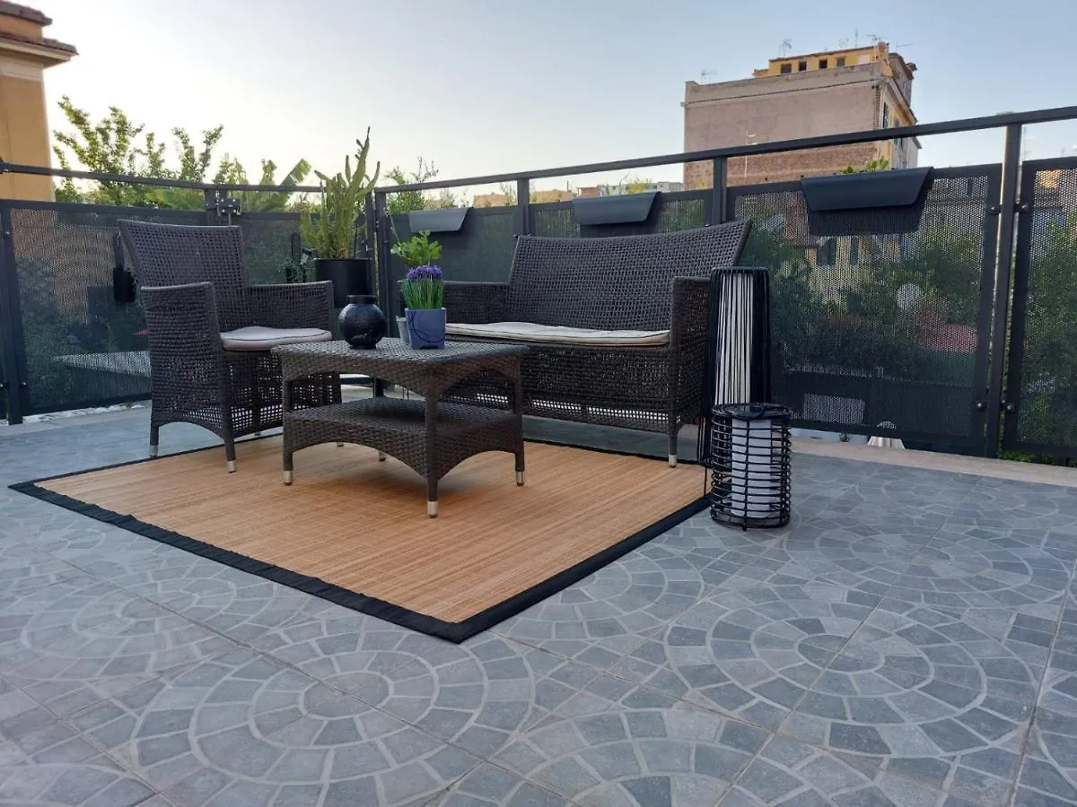Vic Pigneto, Luxury House Terrace Roma Apartment