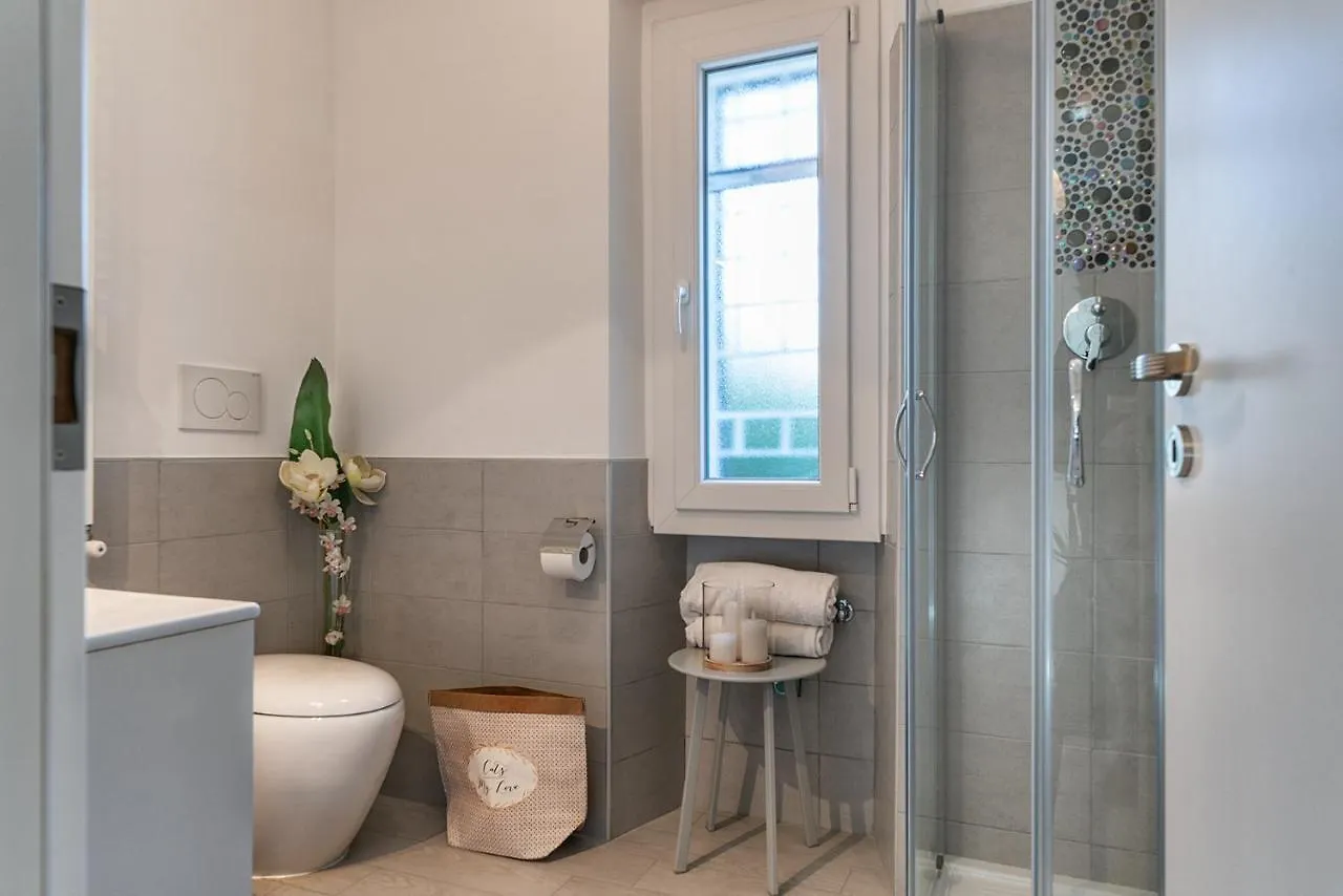 Vic Pigneto, Luxury House Terrace Roma Apartment 0*, Rome Italy