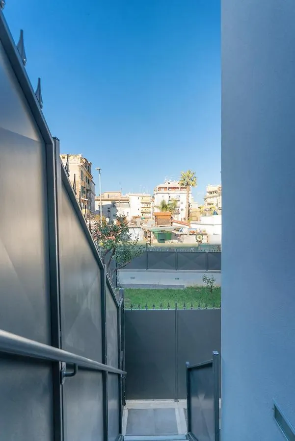 Vic Pigneto, Luxury House Terrace Roma Apartment 0*, Rome
